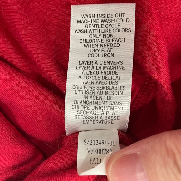 JACOB Red V-Neck Sleeveless Top ~ Size Small - Picture 13 of 14